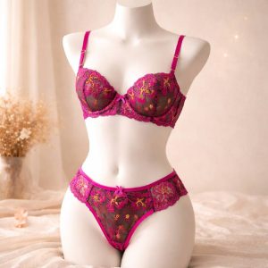 Rose Lace Intimate Set